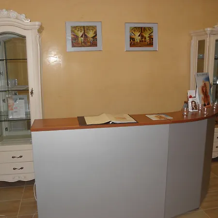 Отель Flamingo Boutique