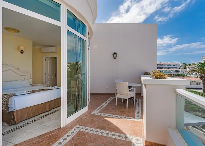 Ξενοδοχείο Flamingo Boutique