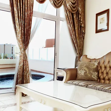 Flamingo Boutique ホテル 4*