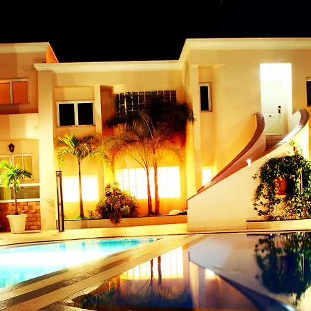 ホテル Flamingo Boutique 4*