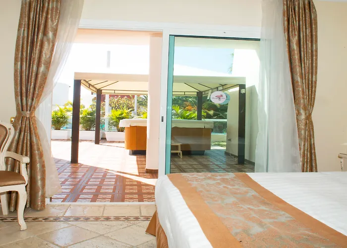 Flamingo Boutique Hotel