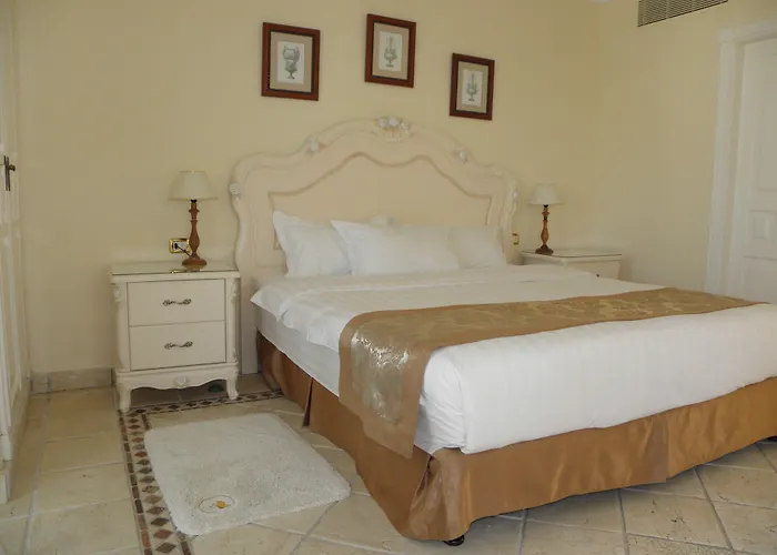 Flamingo Boutique Hotel Costa Adeje (Tenerife)