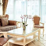 Flamingo Boutique Hotel