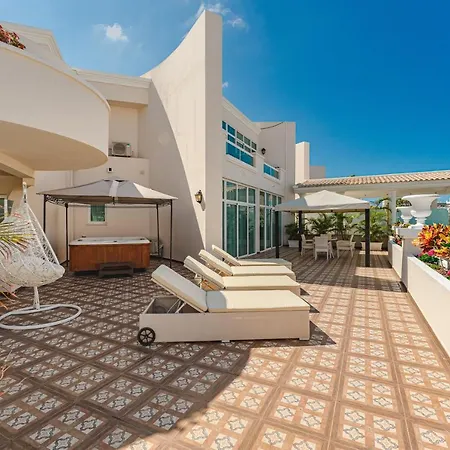 Flamingo Boutique Hotel 4*