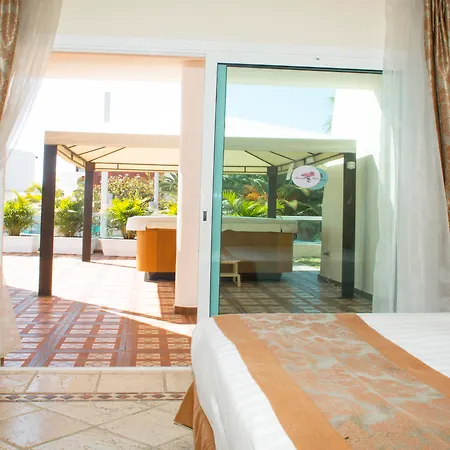 Flamingo Boutique ホテル