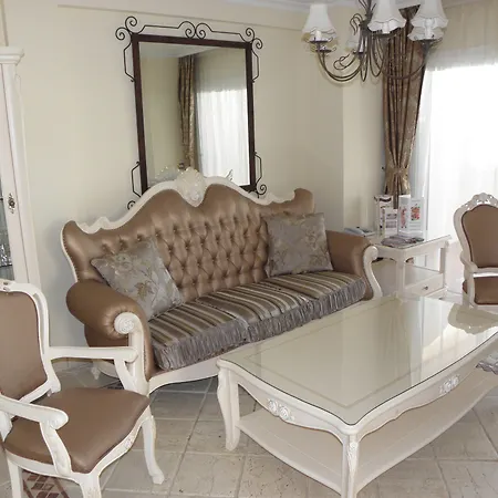 Flamingo Boutique Отель