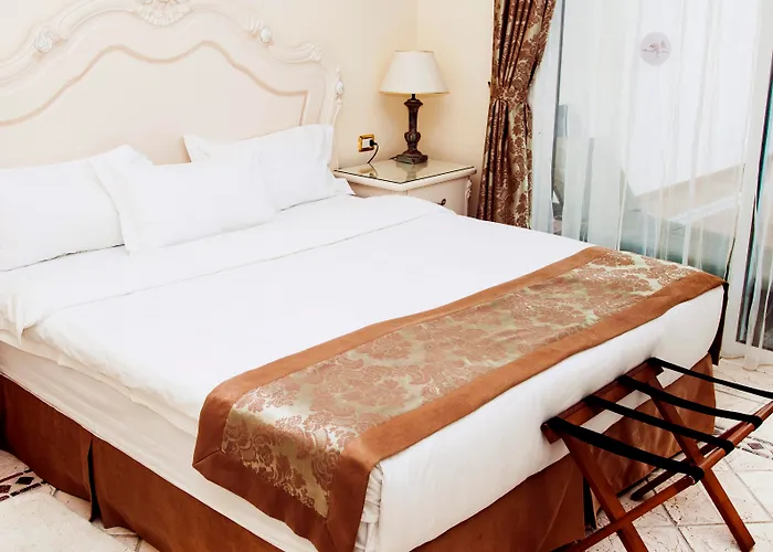 Flamingo Boutique Отель Адехе