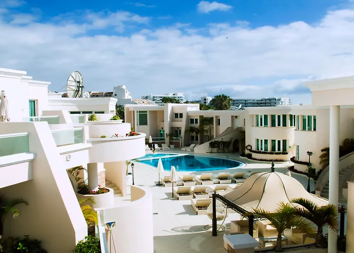 Отель Flamingo Boutique