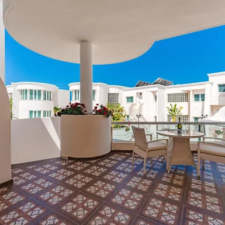 Flamingo Boutique Hotel