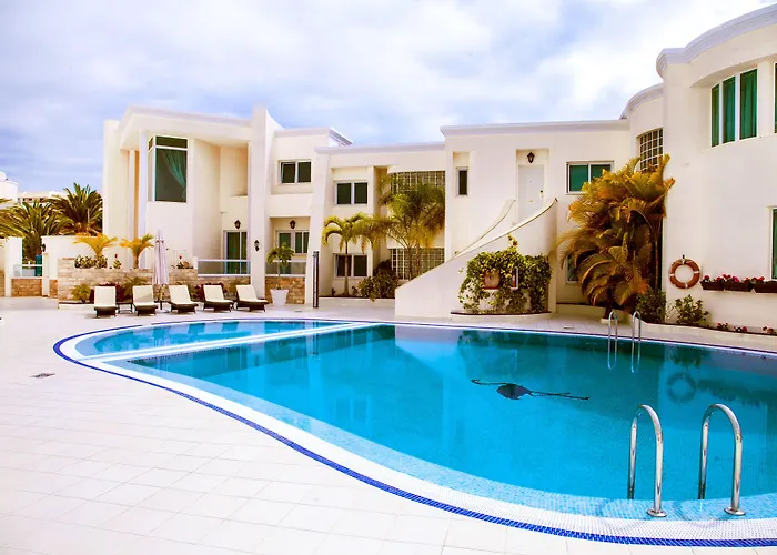 Flamingo Boutique 4* אדחה